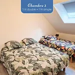 Ferienhaus Sherman & Willy Jeep - 2 Maisons De Vacances, 4min A Pied De La - Parking Prive - Wifi Gratuit - Terrasse - Calme