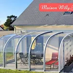 Ferienhaus Sherman & Willy Jeep - 2 Maisons De Vacances, 4min A Pied De La - Parking Prive - Wifi Gratuit - Terrasse - Calme *
