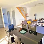 Sherman & Willy Jeep - 2 Maisons De Vacances, 4min A Pied De La - Parking Prive - Wifi Gratuit - Terrasse - Calme *