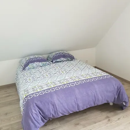 Sherman & Willy Jeep - 2 Maisons De Vacances, 4min A Pied De La - Parking Prive - Wifi Gratuit - Terrasse - Calme * Saint-Come-de-Fresne