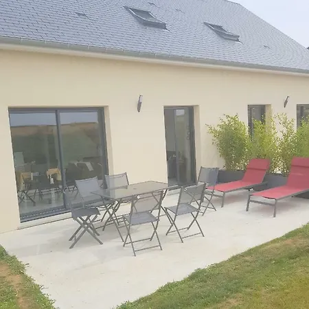 Sherman & Willy Jeep - 2 Maisons De Vacances, 4min A Pied De La - Parking Prive - Wifi Gratuit - Terrasse - Calme *